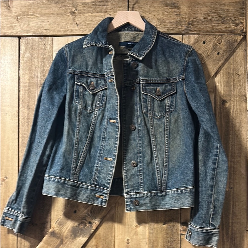 GAP Classic Blue Denim Jacket